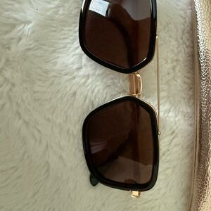 Stylish Black and Gold Sunglasses
